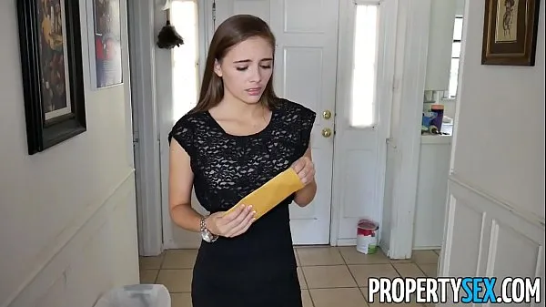 Verse PropertySex - Hot petite real estate agent makes hardcore sex video with client warme clips