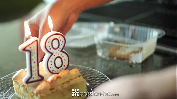 Passion-HD - Cassidy Ryan naughty 18th birthday gift Klip hangat segar