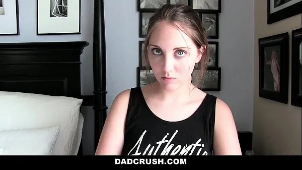 Friske DadCrush- Caught and Punished StepDaughter (Nickey Huntsman) For Sneaking varme klip