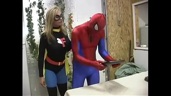 Friske Spiderman and Flygirl varme klip