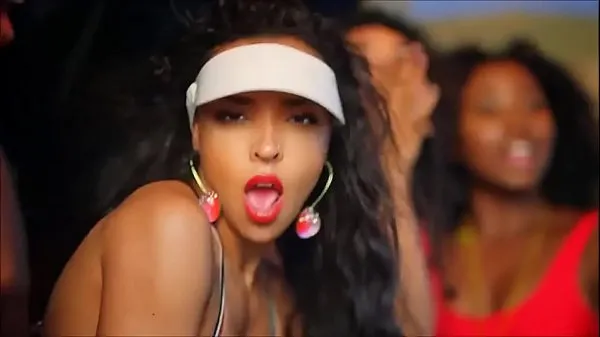 Tinashe - Superlove - Official x-rated music video -CONTRAVIUS-PMVS Klip hangat yang segar