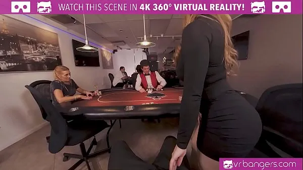 Čerstvé VR Bangers Busty babe is fucking hard in this agent VR porn parody teplé klipy