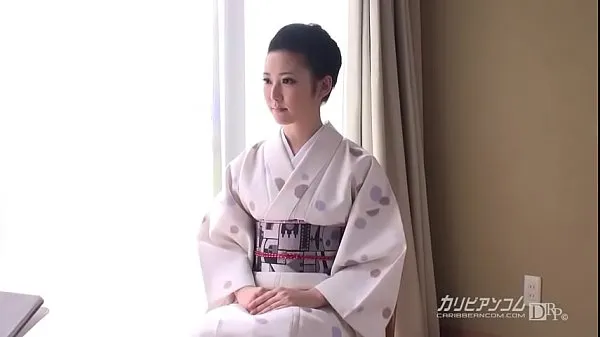 The hospitality of the young proprietress-You came to Japan for Nani-Yui Watanabe Klip hangat segar