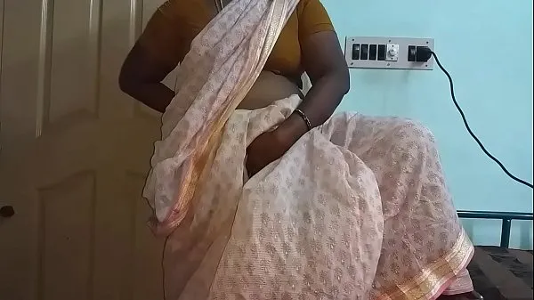 ताज़ा Indian Hot Mallu Aunty Nude Selfie And Fingering For father in law गर्म क्लिप्स