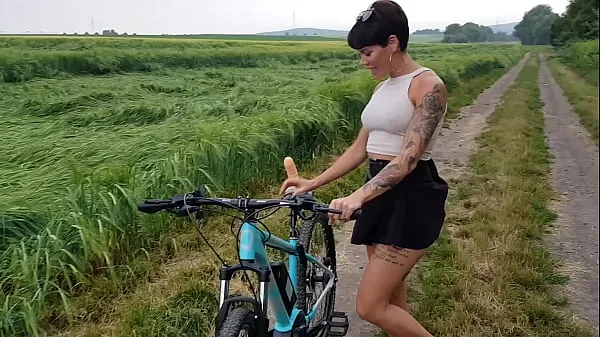 Fresh Premiere! Bicycle fucked in public horny warm Clips