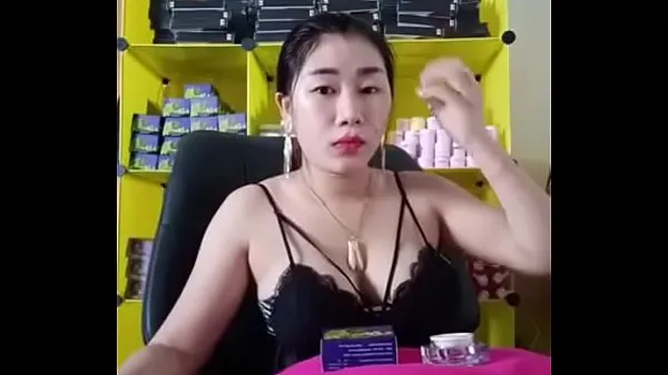 Friske Khmer Girl (Srey Ta) Live to show nude varme klip