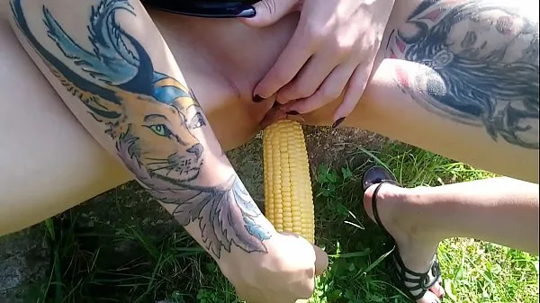 Fresh Lucy Ravenblood fucking pussy with corn in public warm Clips