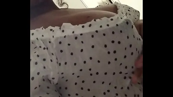 新鮮的Wet shirt tits tease溫暖的Clips