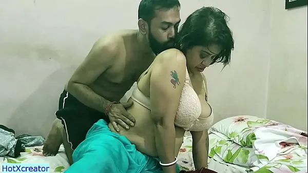Färska Amazing erotic sex with milf bhabhi!! My wife don't know!! Clear hindi audio: Hot webserise Part 1 varma klipp