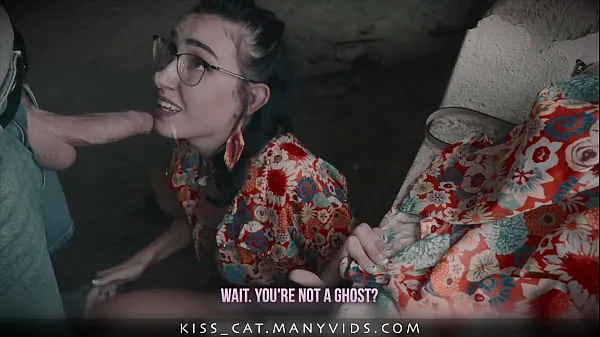 Świeże Stranger Ghost Called to Public Fuck Kisscat in an Abandoned House ciepłe klipy