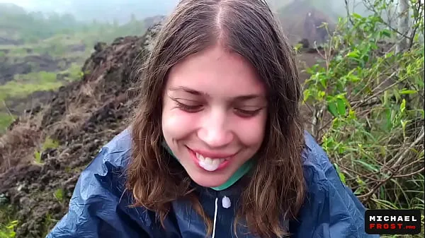 Fresh The Riskiest Public Blowjob In The World On Top Of An Active Bali Volcano - POV warm Clips