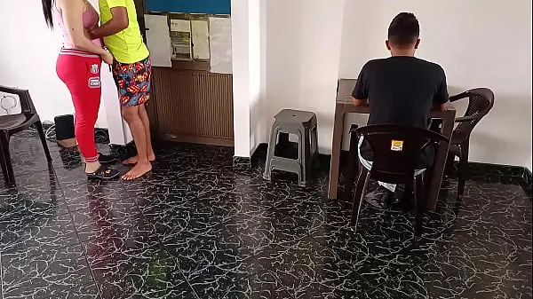 Believe me, he's just a friend: my husband's cuckold eats breakfast while my best friend fucks me almost in front of him, as he always ignores me, I let anyone stick his dick in me Klip hangat yang segar