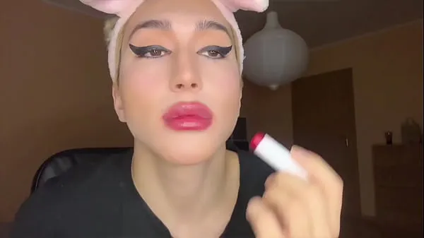 Sissy slut makeup Klip hangat segar