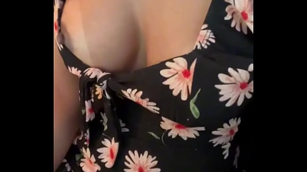 Fresh GRELUDA 18 years old, hot, I suck too much warm Clips