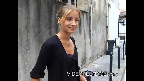 Čerstvé 18 years old blonde teen first casting teplé klipy